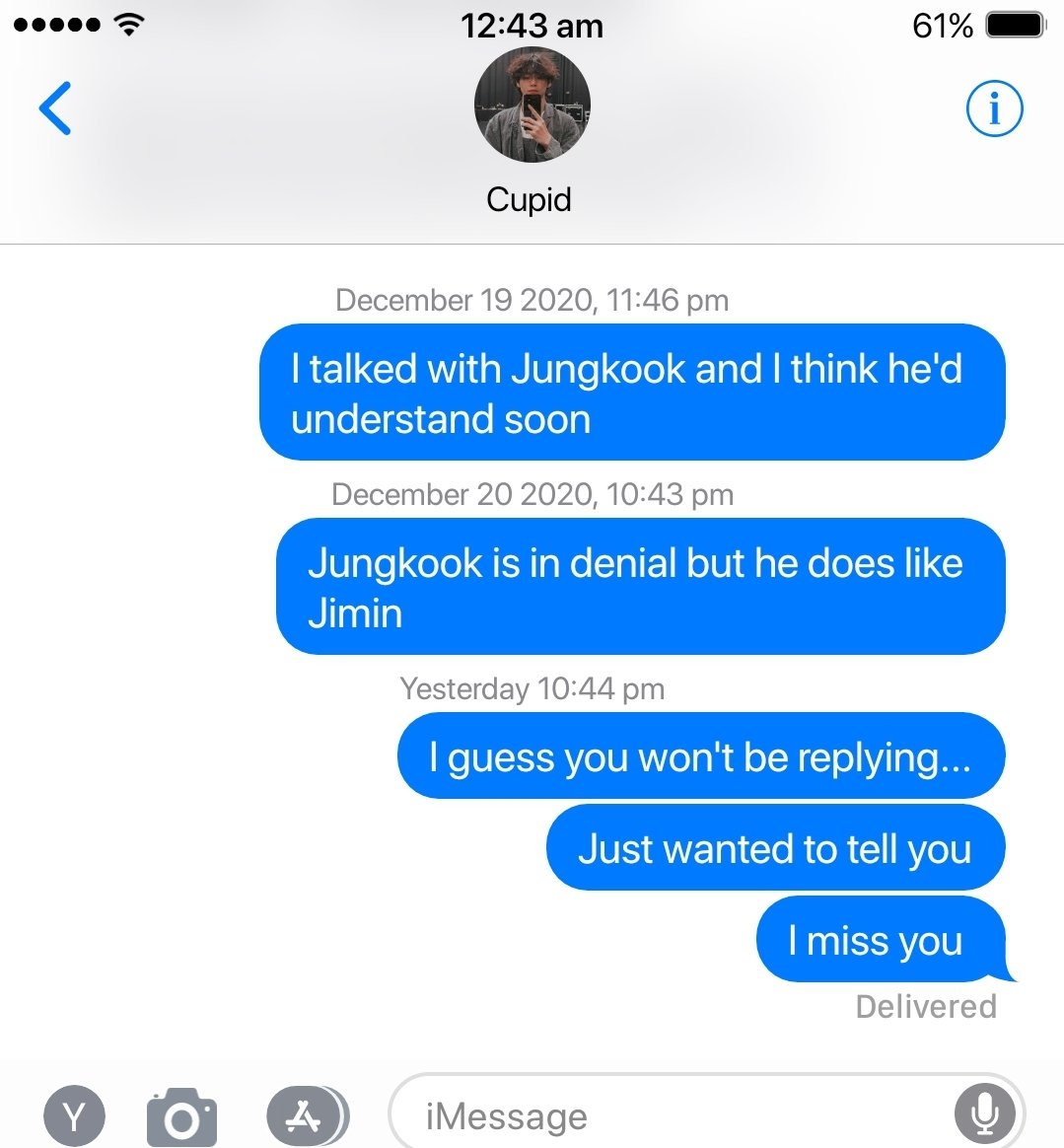 ♡ on the other hand we have Yoongi Ps. Look at the dates, Christmas is coming  #jikookau  #kookmin