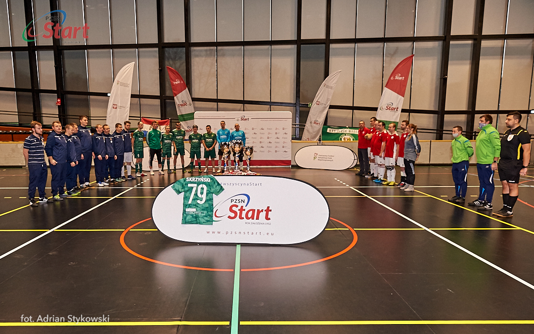 WislaKrakowBF's tweet photo. 📣 To może jeszcze raz, tak dla utrwalenia...

Zdobywcy 🏆 Pucharu Polski w #BlindFootball 2020!

📷 Galeria z turnieju: https://t.co/4gQg96vEH8

Fot. @Adrian72002816 /  @PZSNStart 

#WisłaKrakówBF https://t.co/YCzfQnUTOw