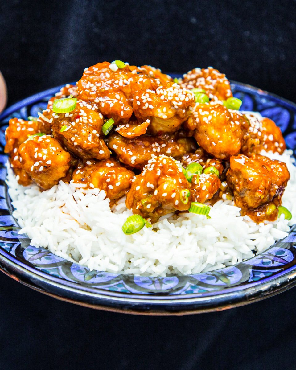 mobkitchen's tweet photo. We've collected our favourite recipes this week for the MOB. All on the website homepage. Perfect dinner inspiration. Get on it.
Link in bio.
#MOBKitchen #Dinner #RecipesOfTheWeek https://t.co/6DjThmK983