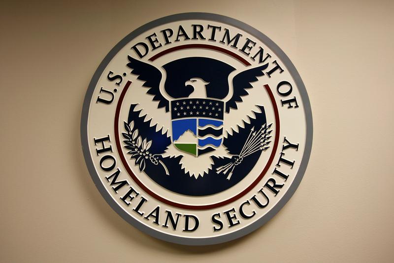 Reuters's tweet photo. Suspected Russian hackers breached U.S. Department of Homeland Security - sources https://t.co/gkV9FRy4Hd https://t.co/L9WsCvD0qF