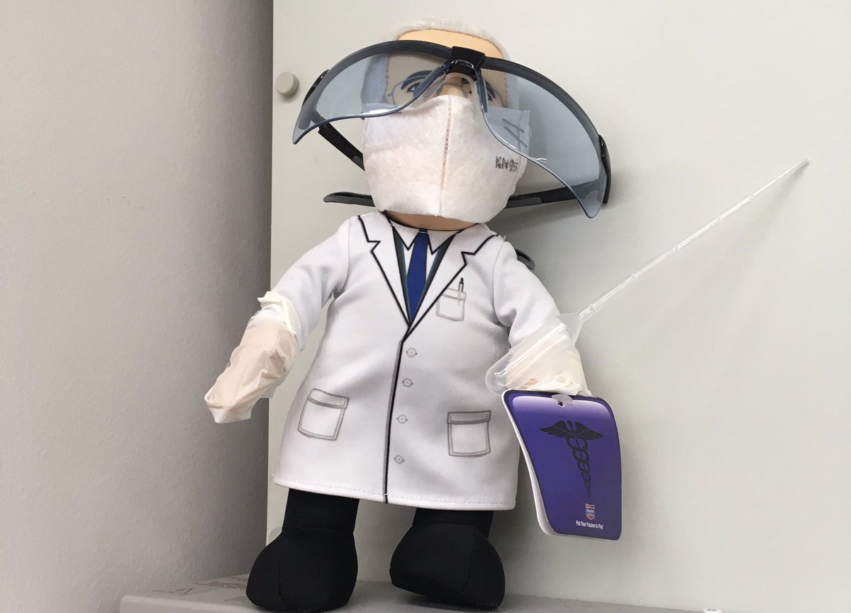 CarlePutt's tweet photo. Hey, @DrLcbl ! I see you are ready to do some sample processing today! https://t.co/IGaTNLostn