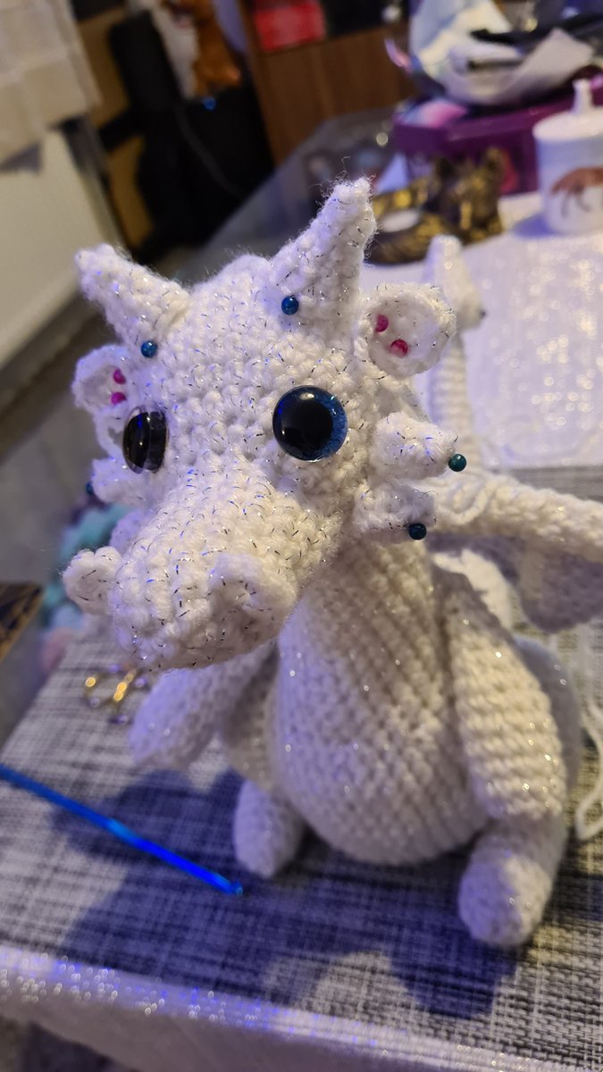 AndieGurumi's tweet photo. I've added her nostrils now 😁
Now she is absolutely done now ✔

Yay!!!!!!!! 🎉🐲🎉🐲🎉🐲

My baby is done 🥰🥰🥰🥰🥰🥰

 #crochet #amigurumi #gem #sparkle #dragon #gemstone #nose #nostrils https://t.co/08yKZpkLH0