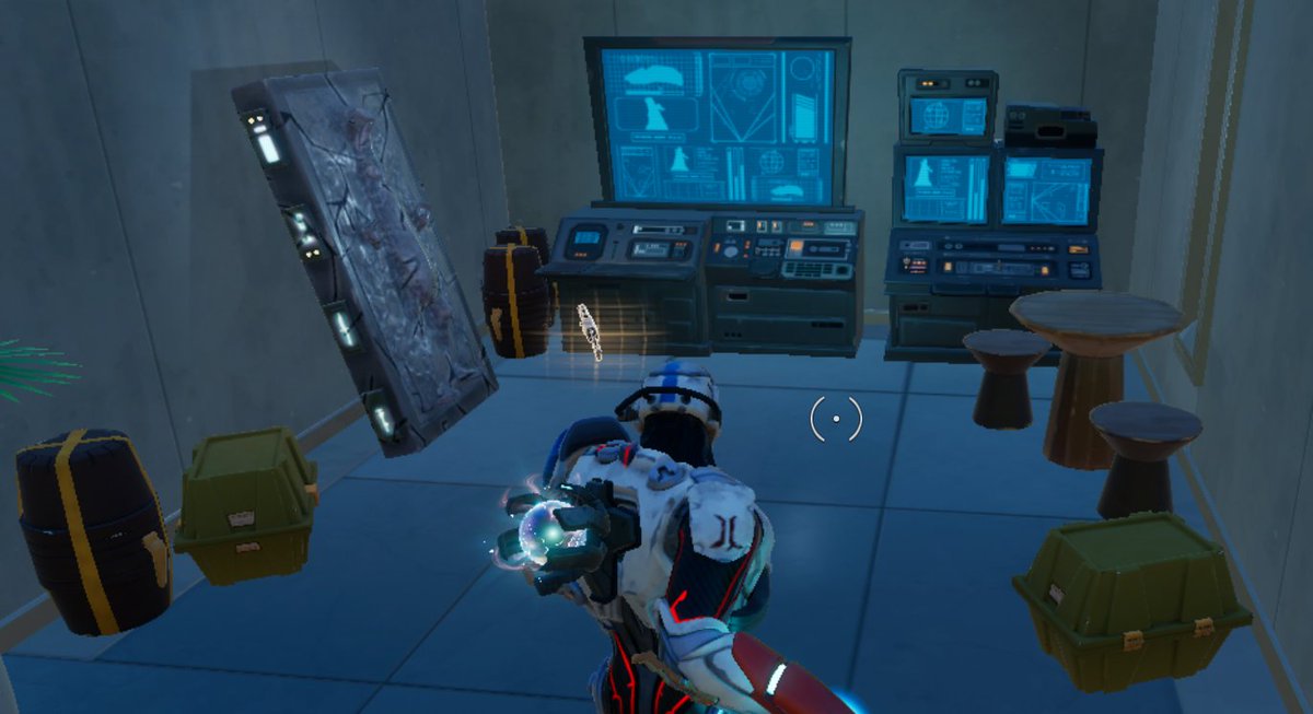 Finally, here is Mando's! At first I thought it could be John Jones or something because of how normal it was, but then I opened up and door and saw this (which many of yall have seen already) NGL, he scares me and I wonder if we will see more carbonite characters