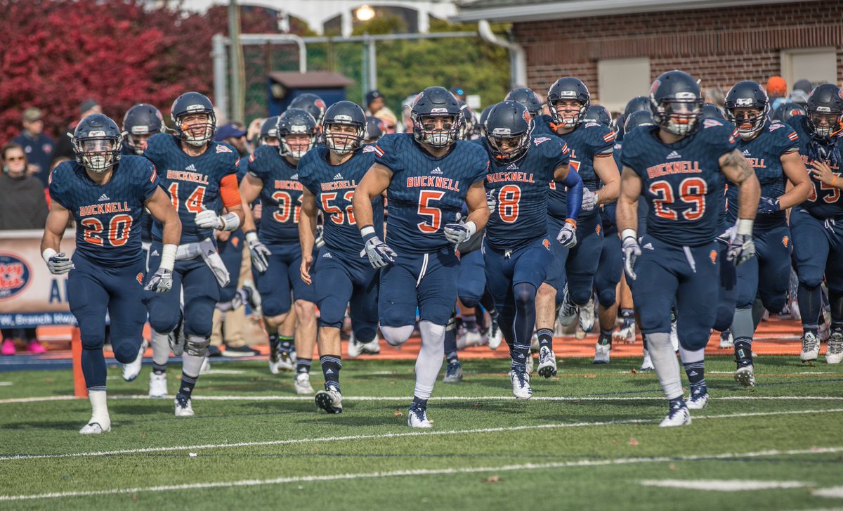 FoSturgis's tweet photo. Appreciative of the scholarship offer to Bucknell @Bucknell_FB! Thank you @DaveCecchini @CoachJasonMiran @Coach_Manalac @RealCoachVince @Coach_Ford63 @CoachKLars @CoachBracken @CoachLyberger @CoachJordanJ @Coach_Redd

Looking forward to visiting!

@MoellerFootball @BigMoeFootball https://t.co/Py7NI0bAAf