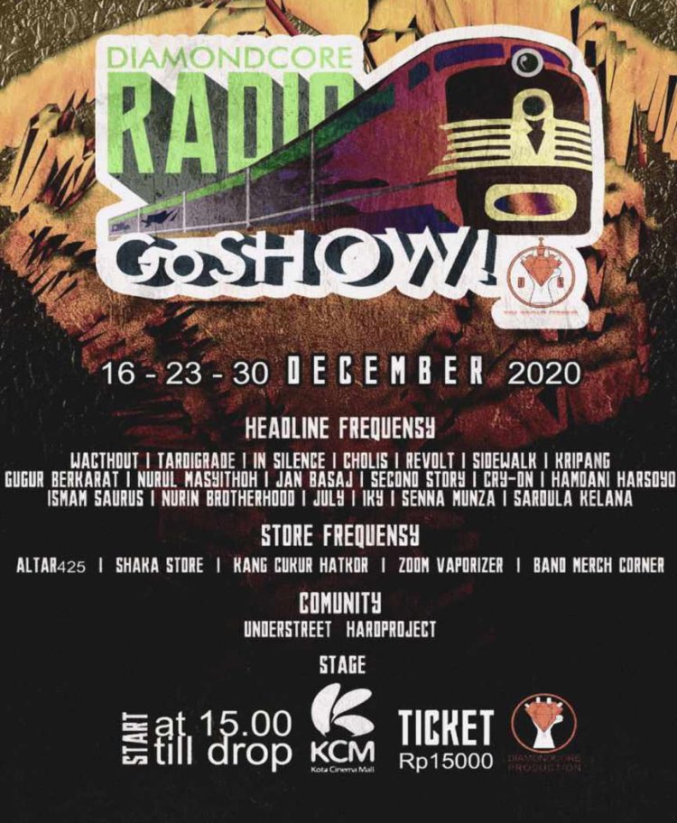 Setelah beberapa saat, kami kembali live di Diamondcore Radio Go Show! Mari ramaikan acara ini ! 
#live #indie #jember