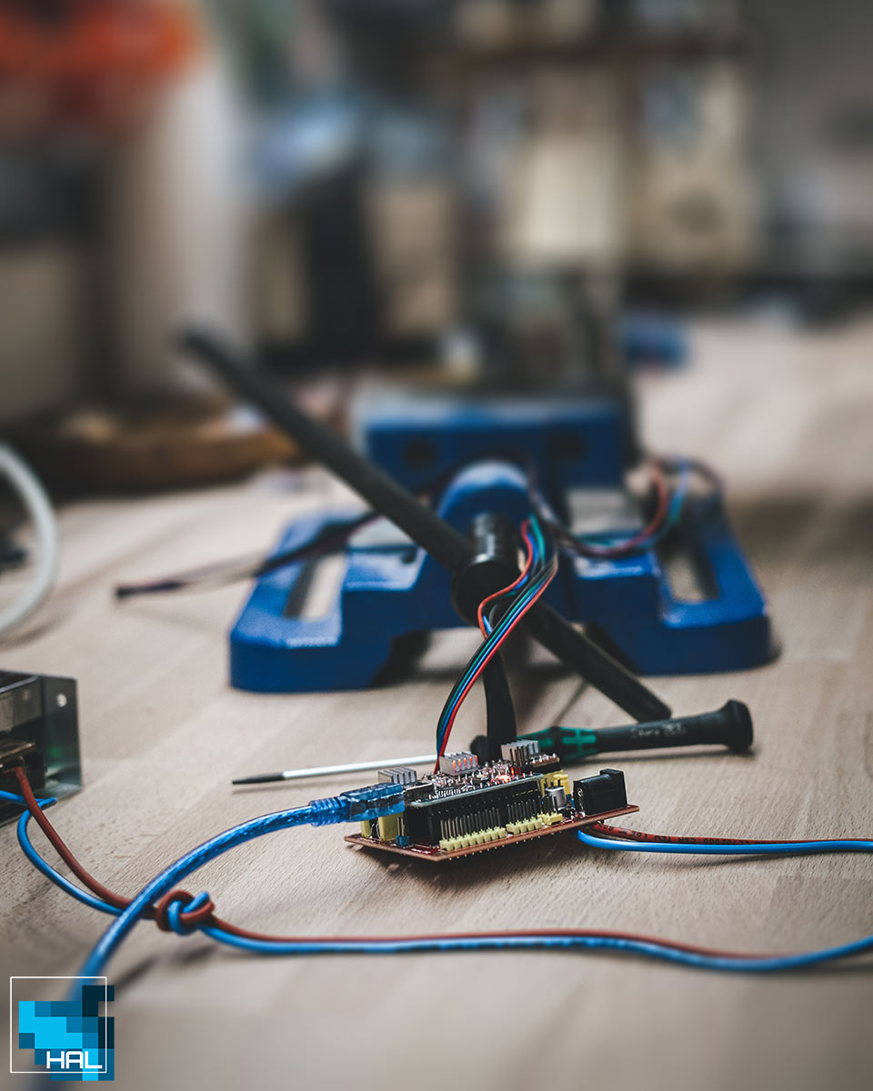 hacklabor's tweet photo. In unserem Projekt für die #rC3 Assembly stecken viele Arbeitsstunden. Über Konstruktion, Prototyping, Programmierung, Testen und noch viel mehr. Ein großer Dank geht an das Team! ❤️ #HacklaborLeaks #Hacklabor https://t.co/aXTsNw792w