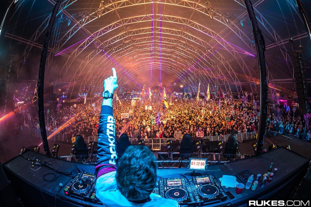 Laserface tweet media