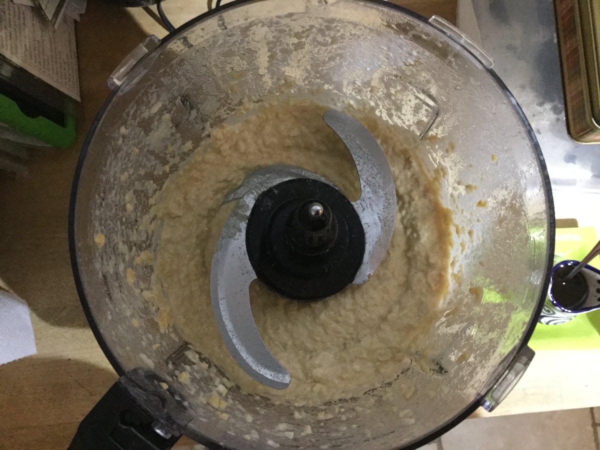 EMJones_writing's tweet photo. Hummus! https://t.co/zlLjq1E1Sp