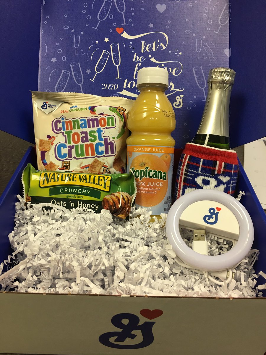 MidwestPrintSol's tweet photo. I signed up for a webinar later this week with General Mills  and received this amazing gift box. So thoughtful❤️ #packagingsolutions #womeninprint #packagingindustry #printingindustry #commercialprinting #printingsolutions #buywomenowned #wbenc https://t.co/G8rtqmEjtQ