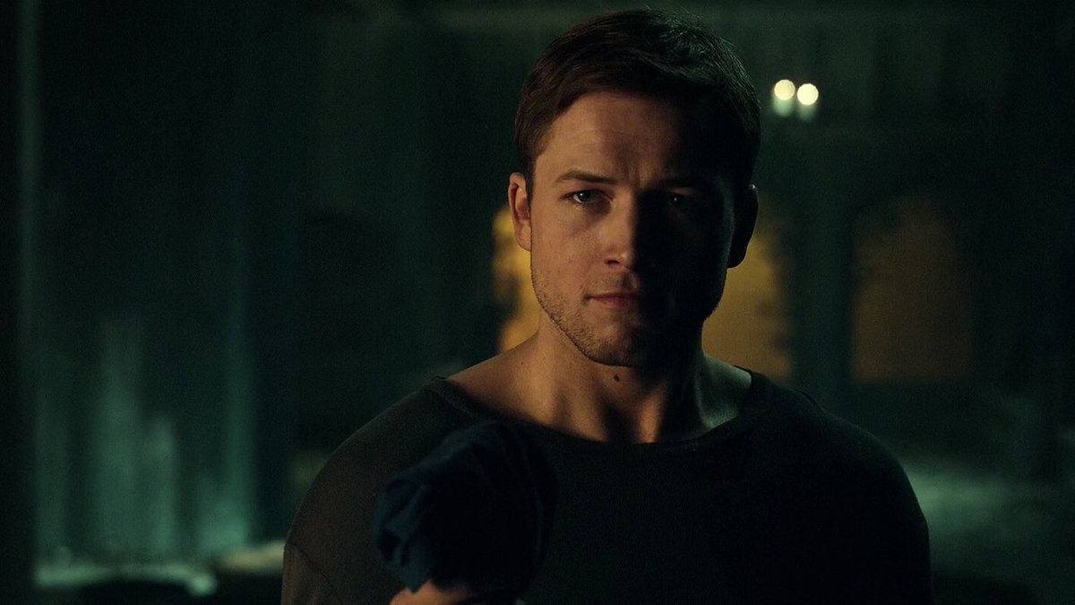 egertonsbucky's tweet photo. if film bad then why taron so sexy in robin hood (2018) https://t.co/udC1jpIRjp