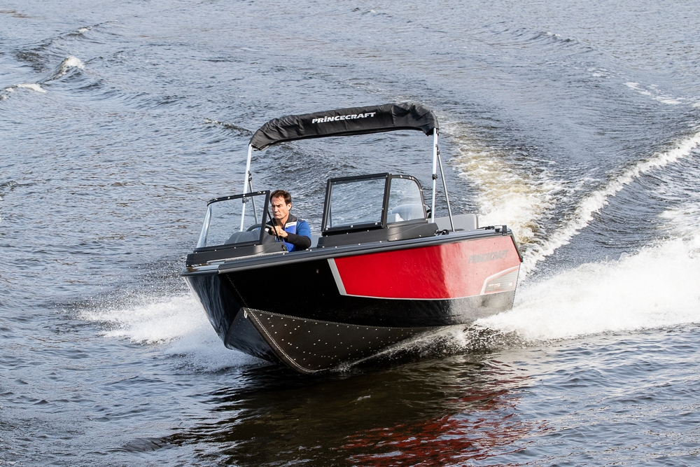 Power Boating Canada reviews Princecraft's Sport 172 MAX. Have a look at the full video on our YouTube page - don't forget to like and subscribe!

youtube.com/watch?v=qa9d25…

#Princecraft #Sport172MAX #boatreview #boatvideo #Princecraftboat #fishingboat #fishing #powerboat