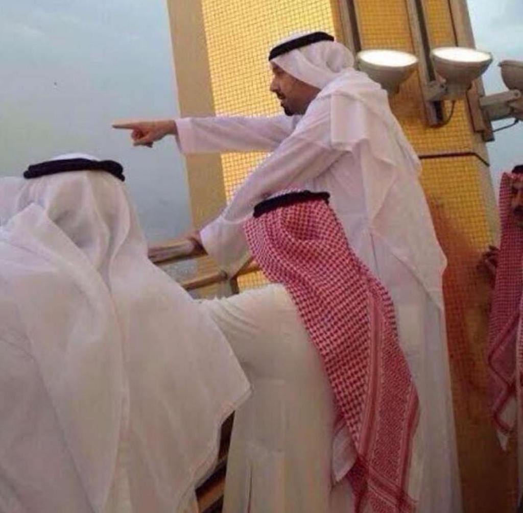 mishealabdullah's tweet photo. أمشي تحت شمسك وأستظلك https://t.co/PbAOt3fbJR