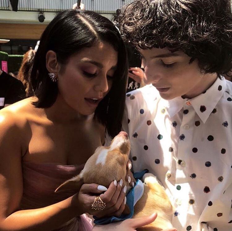 HAPPY BIRTHDAY VANESSA HUDGENS...     