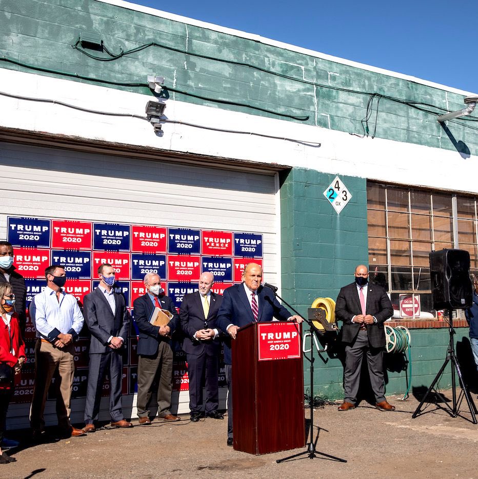 lexishaye_'s tweet image. I think he did it but I just can’t prove it