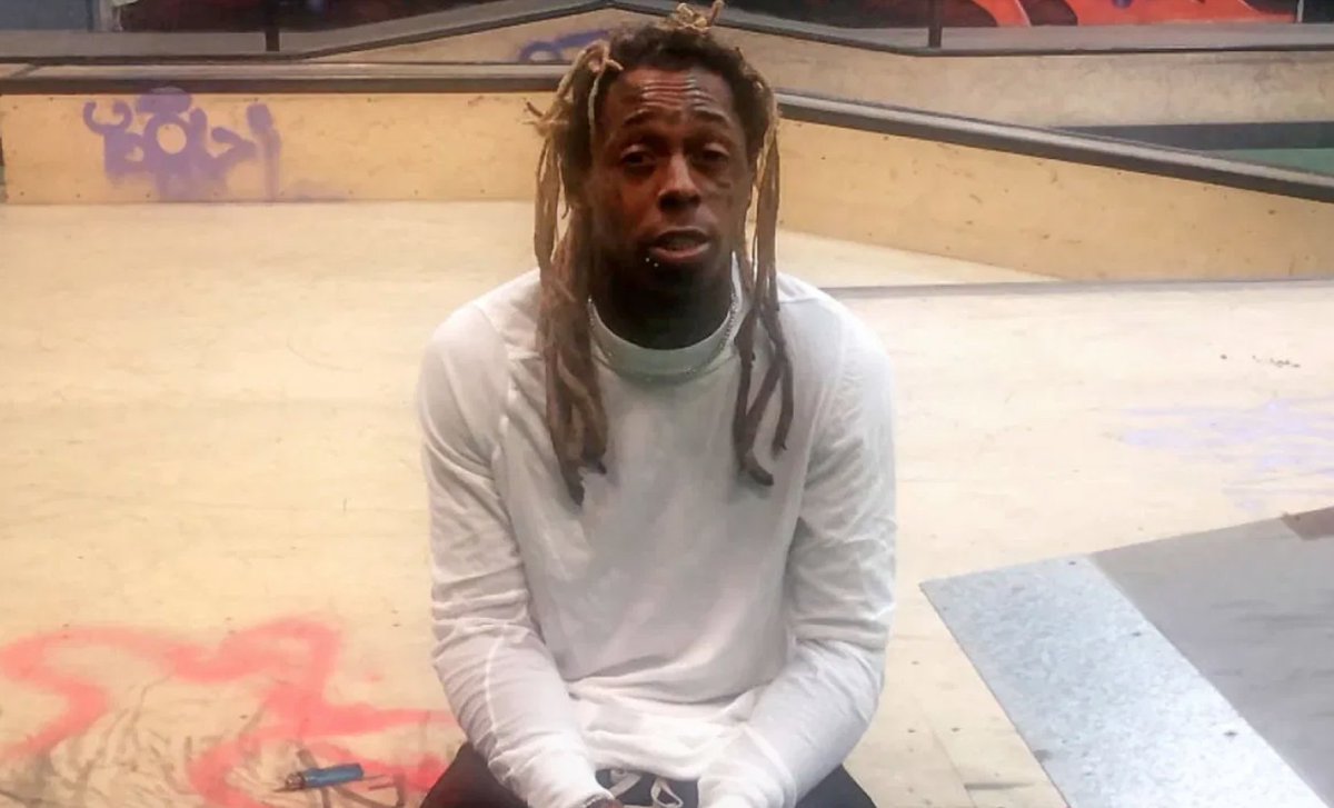 infinite_theory's tweet photo. Lil Wayne pleads guilty to a Federal Weapons Charge. He could face up to 10 years when sentenced in January 2021.

#rapmusic #rapper #hiphopbeats #musicproducer #recordproducer #MusicMonday #MusicIsLife #lilwayne #trapmusic #trapbeats #trap https://t.co/9Lcw2h1eRo