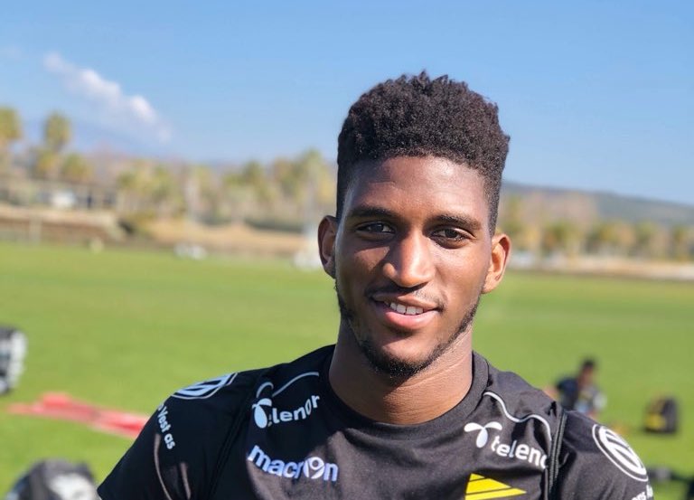 Reggae Boyz Damion Lowe Becomes First Jamaican to Play in Egyptian Premier League