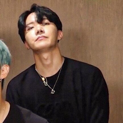 he looks so cocky i hate it here