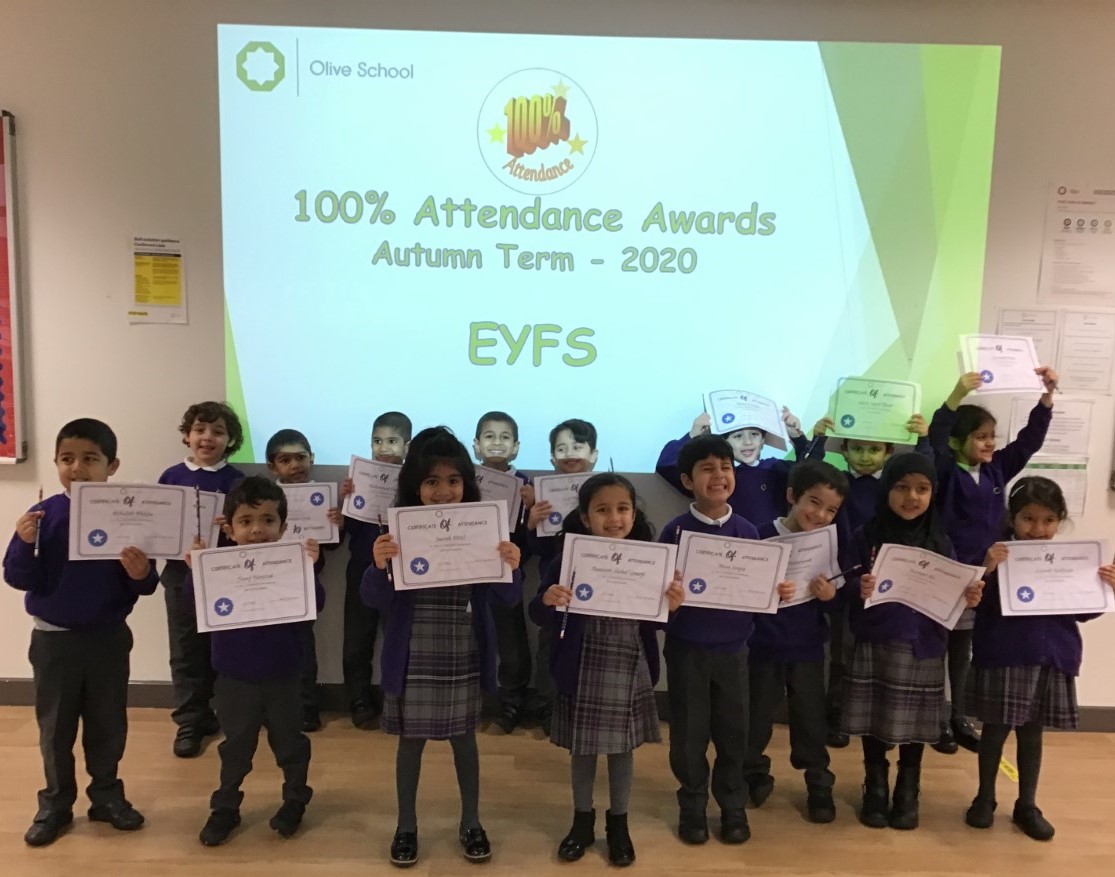 olive__preston's tweet photo. More photos from our Reception Celebration Assembly. Well done to everyone! #Celebrations #AchievementAwards #AttendanceAwards #BehaviourAwards #BronzeAwards #Ambition #WeAreSTAR https://t.co/bOyKDhGWHK