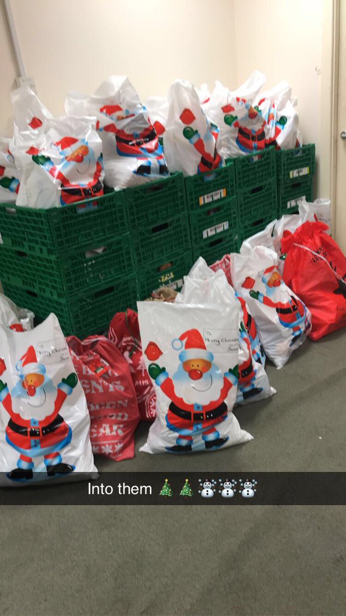 1st Xmas hampers going out tomorrow <a href="/MarcusRashford/">MR14</a> #ENDCHILDFOODPOVERTY  big thank you too <a href="/RedEngineersUK/">RED Engineering</a> <a href="/waitrose/">Waitrose & Partners</a> <a href="/mrwolfhexham/">Mr Wolf</a>