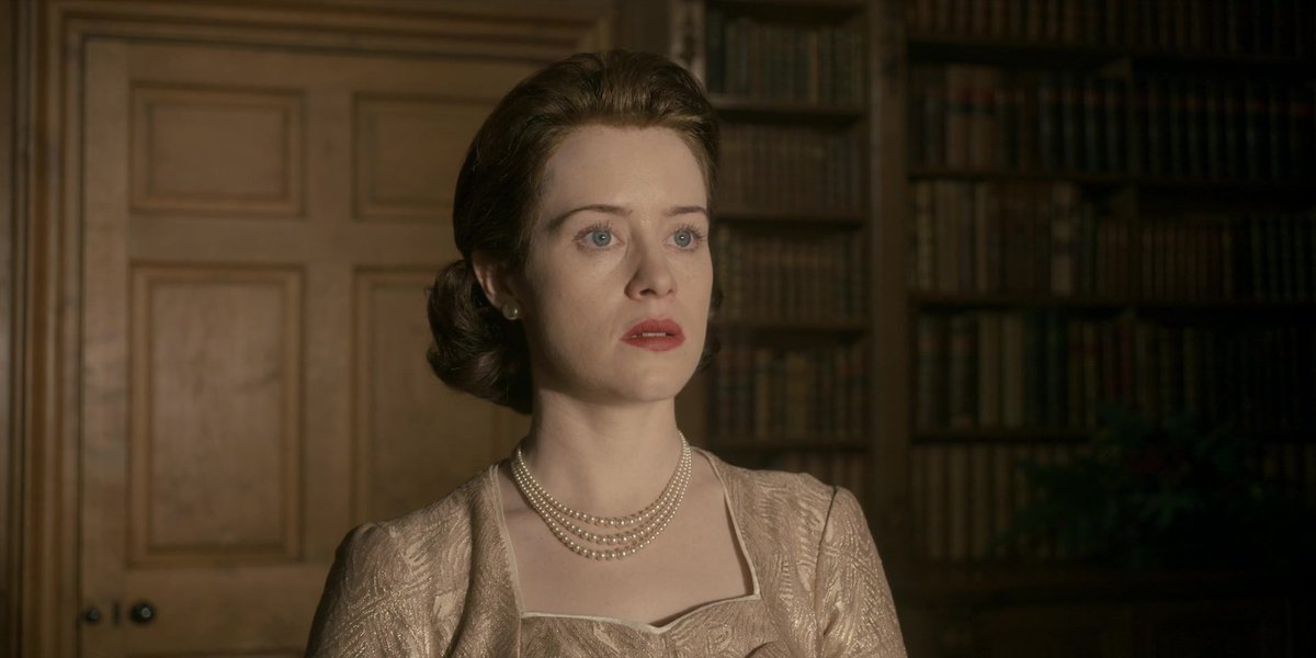 Claire Foy Source tweet media