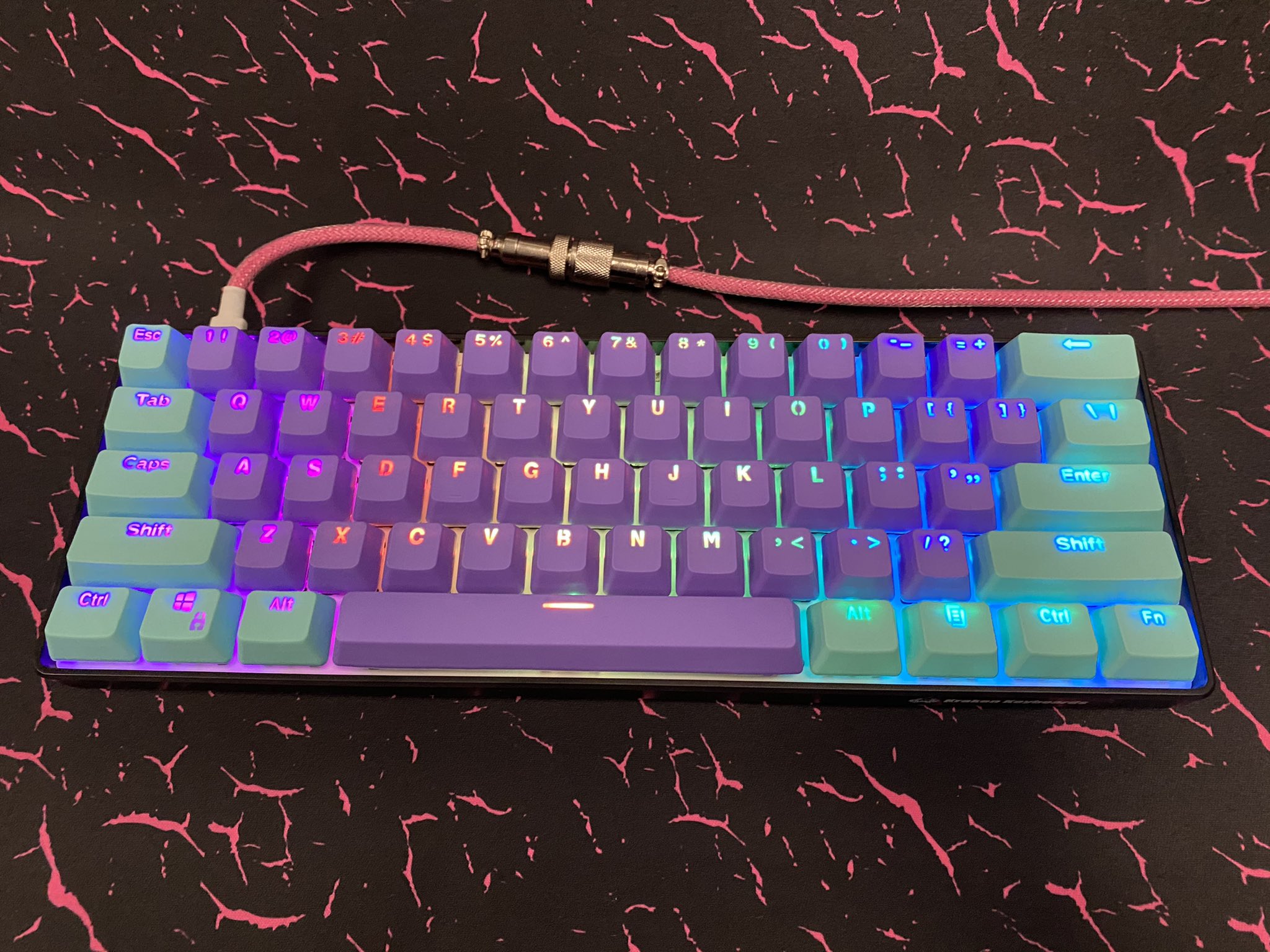 Kraken pink online keyboard