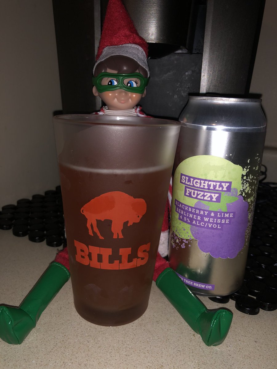 Gottabesweet's tweet photo. @joshc10 @1krizanik @ukbillsbacker @dbreese43 @ColinDee8 @nickpap12 @november012 @CaptainBuffalo @BuffaloShouts #CoolBeerClub thread. 12 days of Sour Christmas. 11 Days till Christmas. Victory Monday. Slightly Fuzzy BlackBerry/Lime. by @BeerTreeBrew 7.3 #GregScore #GoBills #GoBrowns #MizTheElf #SometimesHeForgetsToMove #SillyElf https://t.co/ZO9wQHkqQF