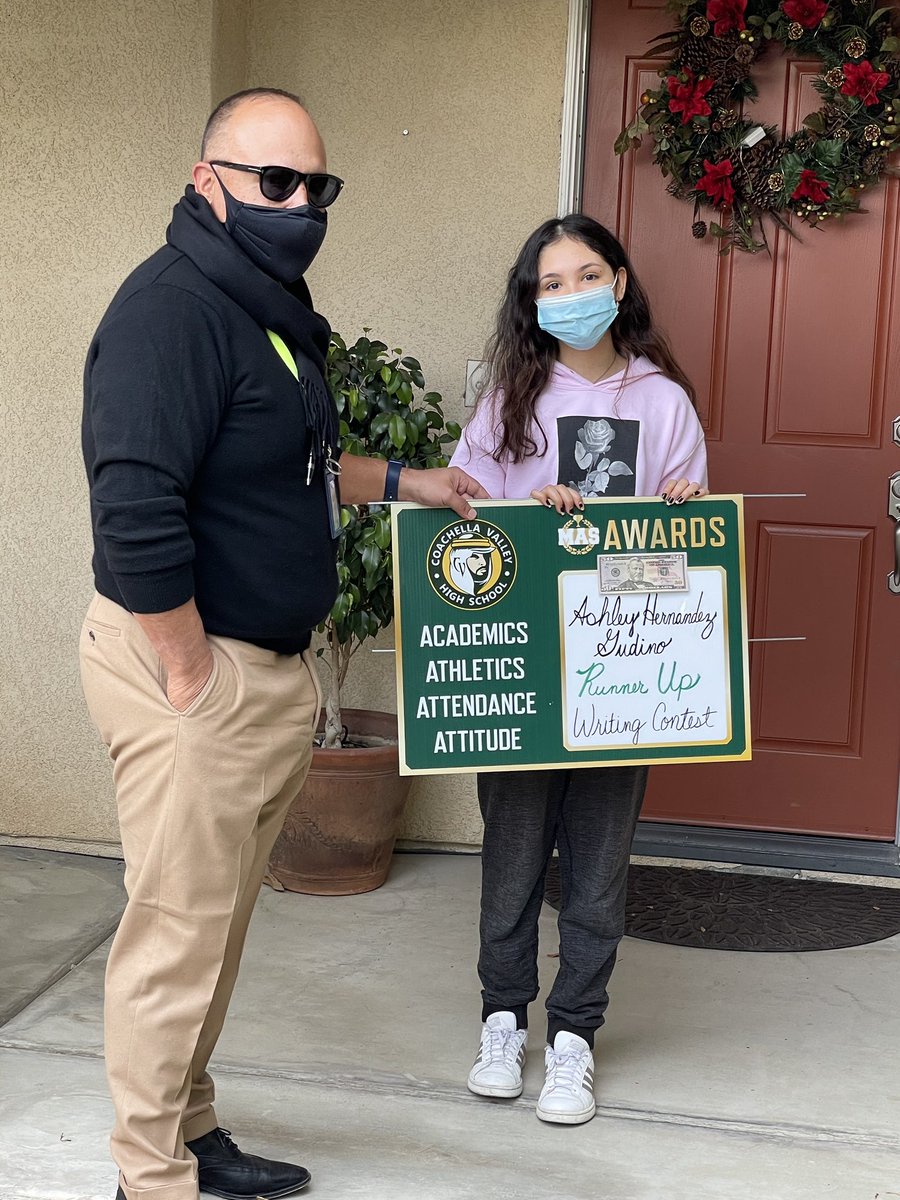 ArthurSanchezJ1's tweet photo. CVHS 3rd Annual Writing Competition developed and fully implemented by a student to increase and promote literacy #proudprincipal #cvusdlearns #part1 https://t.co/pdZWQIdsUU