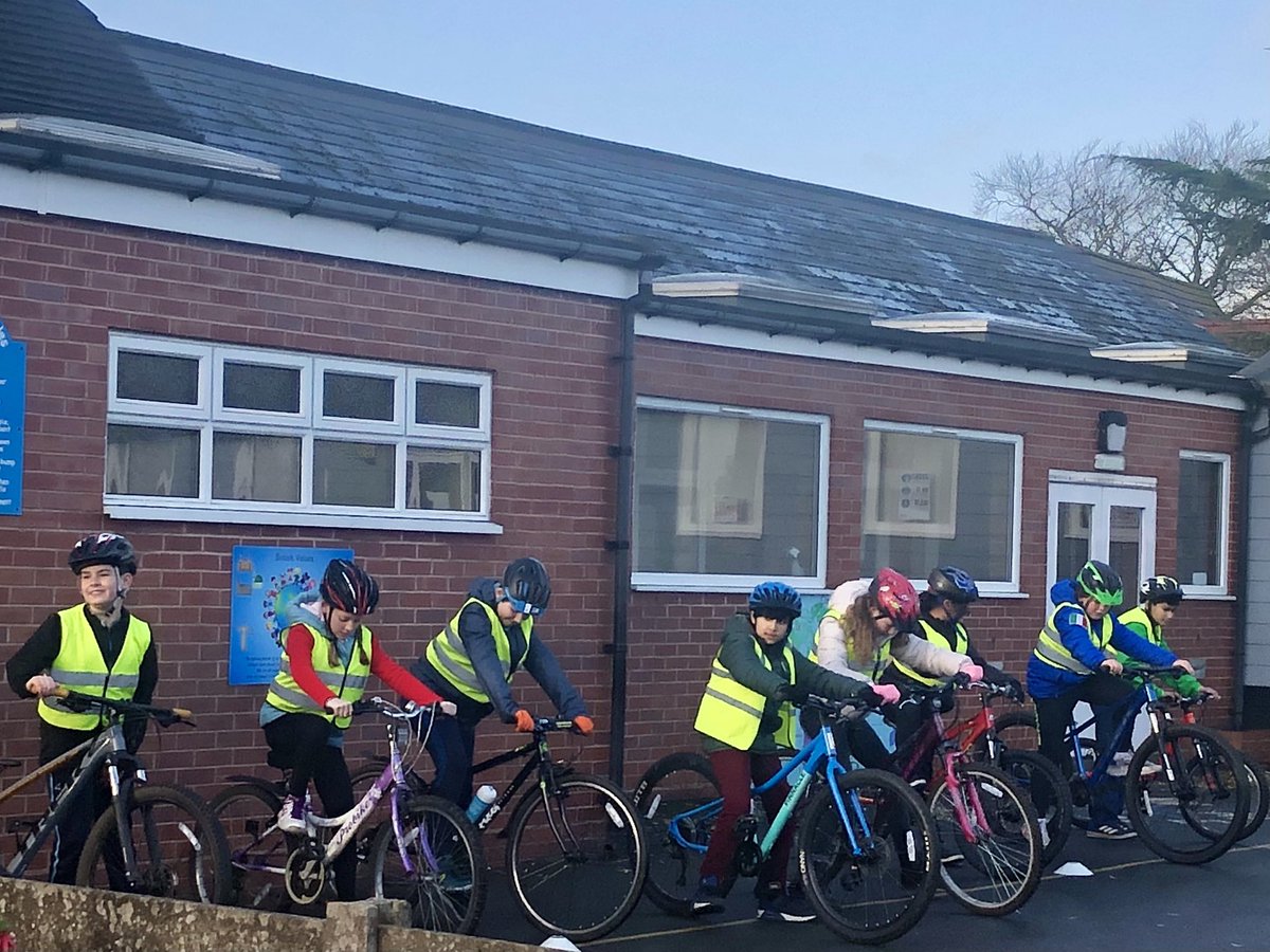 TheShrubberySch's tweet photo. Year 6 began bikeability today. A great opportunity to learn to cycle safely. #roadsafety #beroadwise #wearahelmet https://t.co/xDP18eCPUu