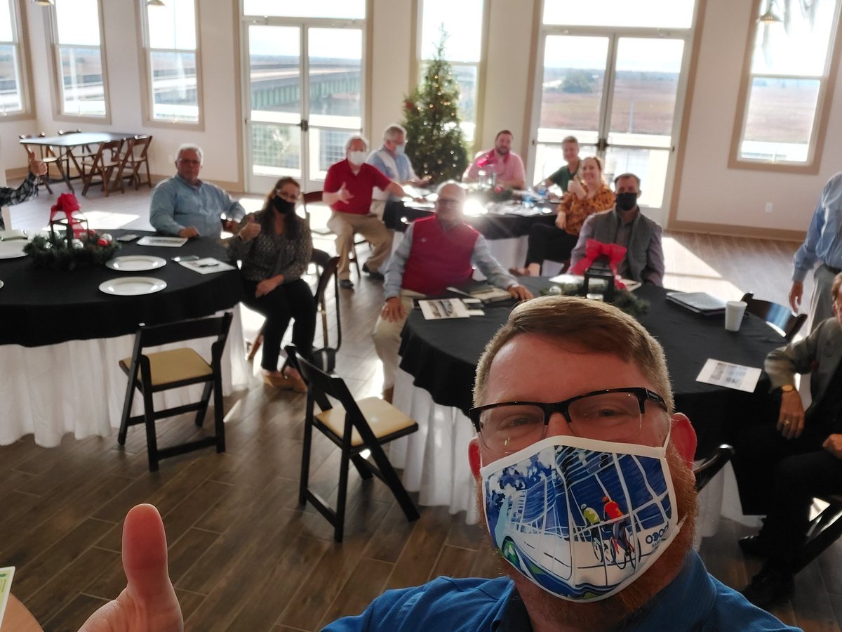 Greenway_Brent's tweet photo. Sparking enthusiasm and an action plan for developing #EastCoastGreenway in #DarienGA @DarienNewsGa @visitdarien @ECGreenway w/ help from @benslade33 @GaConservancy &amp; @BargeDesign https://t.co/AZi8LU7srD