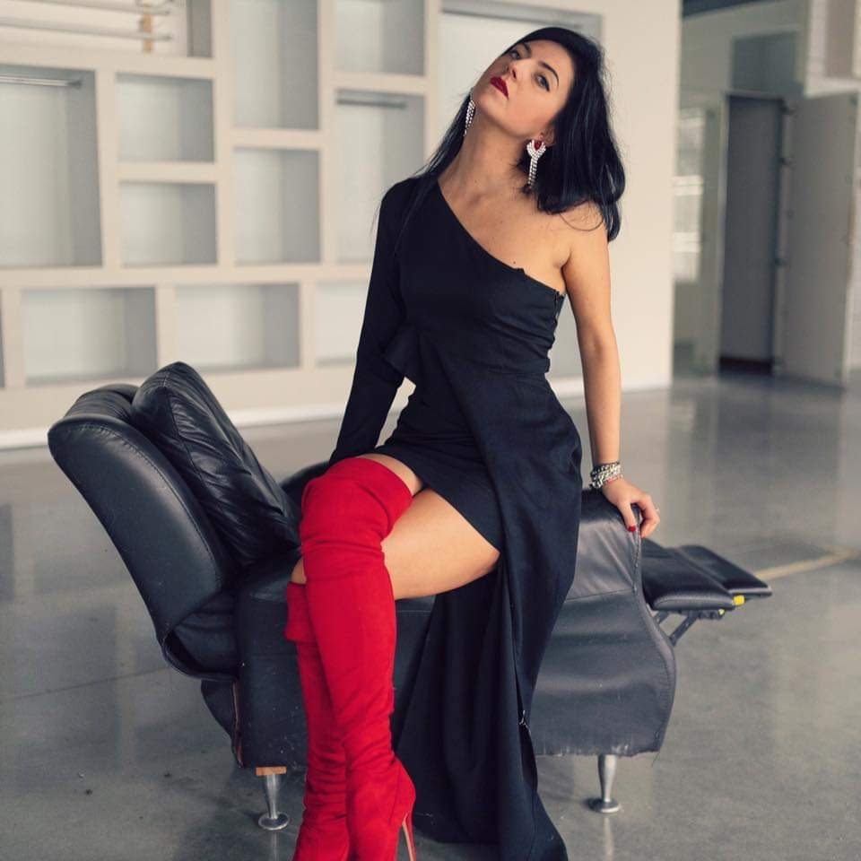 Inverdeconstile's tweet photo. L’#INTERVISTA: ELISA CRESCI DA ISTRUTTRICE A #INFLUENCER DELLA #VALDISIEVE E #FIRENZE MA NON SOLO. UNA DONNA RICCA DI INTERESSI E PASSIONI CHE CI ISPIRA A 360°
https://t.co/WDr7dyMR7I
#inverdeconstile #elisacresci https://t.co/qFvCGm58ho