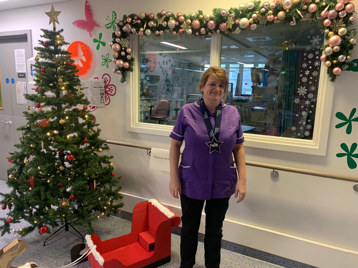 SophiaTouzani's tweet photo. A well deserved Cavell award for the wonderful @CowenOlwen . She has been an absolute STAR throughout last winter, COVID and always. She goes above and beyond for everyone. Thank you Olwen for all you do. 
@Mamta_NHS @PCCURLH @A_WilliamsNHS @FIONAPARKER5 @CavellTrust @KathEvans2 https://t.co/grs27AJWVC