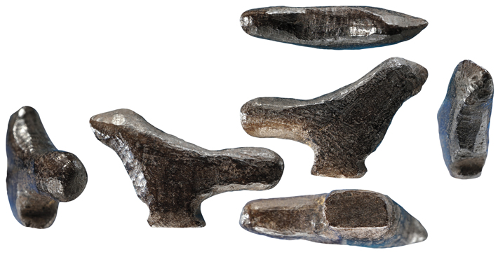 A 13,500-year-old Chinese carved bird—the earliest 3-D art object uncovered in East Asia—is one of ARCHAEOLOGY’s Top 10 Discoveries of 2020. Stay tuned to archaeology.org as we reveal more extraordinary finds from this year—and of the past decade.

archaeology.org/issues/406-210…