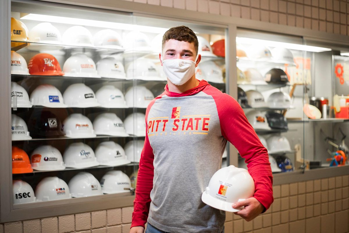 PittStateAlumni's tweet photo. “The group continues to be a major supporter of the students in the School of Construction, both financially through scholarships and with the internship and employment opportunities they offer our students,” said Professor Jim Otter.  
Story --> https://t.co/lz9sVj6C6g 

#OAGAAG https://t.co/tDzd3iblQ1
