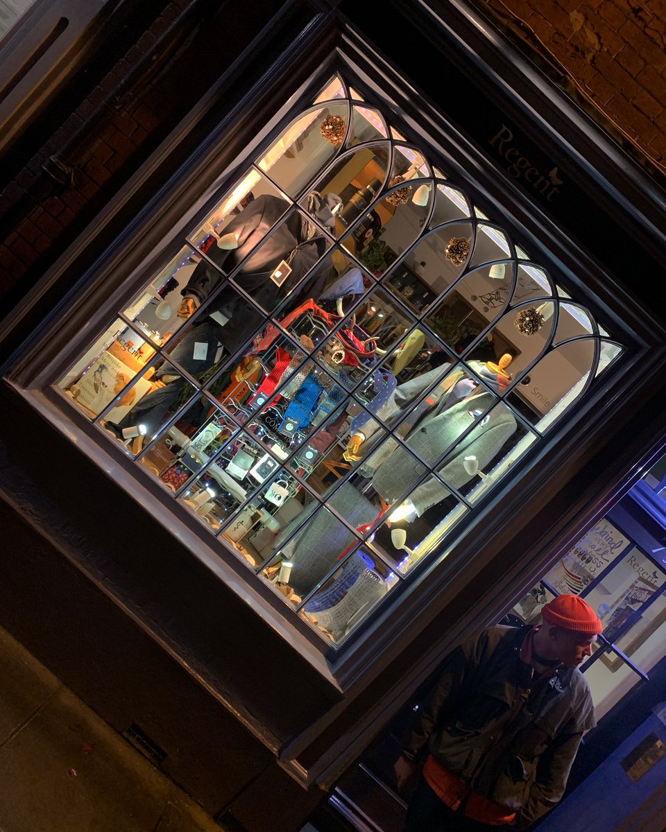 RegentTailoring's tweet photo. A new Christmas window, hope you like it. A funny little man Photo bombed it, sorry.
Make sure you support the business you would like to keep around. Shop local we need your help.
.
.
.
Discount code JASONLISA
.
.
.
.
#shopuntilyoudrop #mensfashion #mensstyle #bestshopever https://t.co/UsULRfqz5q