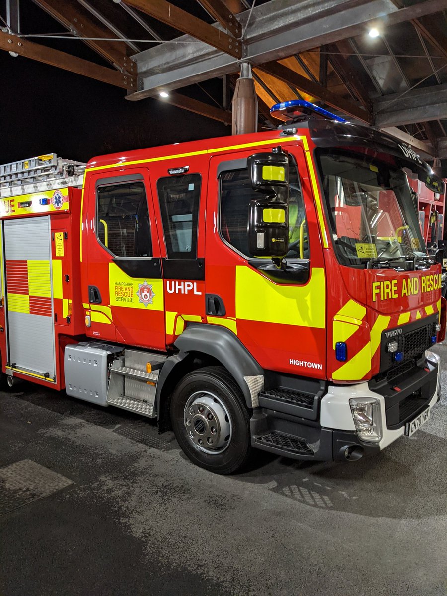 Hightown56's tweet photo. Exciting night for #RedWatch tonight, getting familiar with our brand new Light Rescue Pump that we took delivery of this morning, thanks @HFRS_Tech for getting it ready for us! It's equipped with a lot of the same equipment as our Rescue Pump, with the addition of a UHPL system https://t.co/E3sdUAb1L8