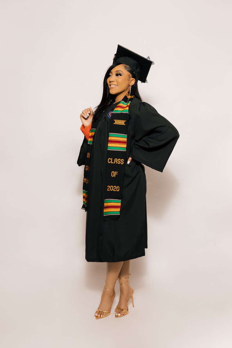 ChynaW3's tweet photo. VSU Alumna 🎓 https://t.co/IudCCyEdhm