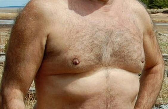 اريد ارقام وتساب لرجال كبار السن