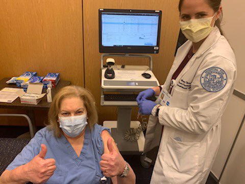 Ann Bienstock, ANP, Manager of HSS Occupational (staff) Health Services, has received the first #COVID19 vaccination in a non-trial setting at HSS, administered by colleague Megan Totaro, FNP. Learn how HSS is helping keep you safe at hss.edu/safe-visit-wha….
