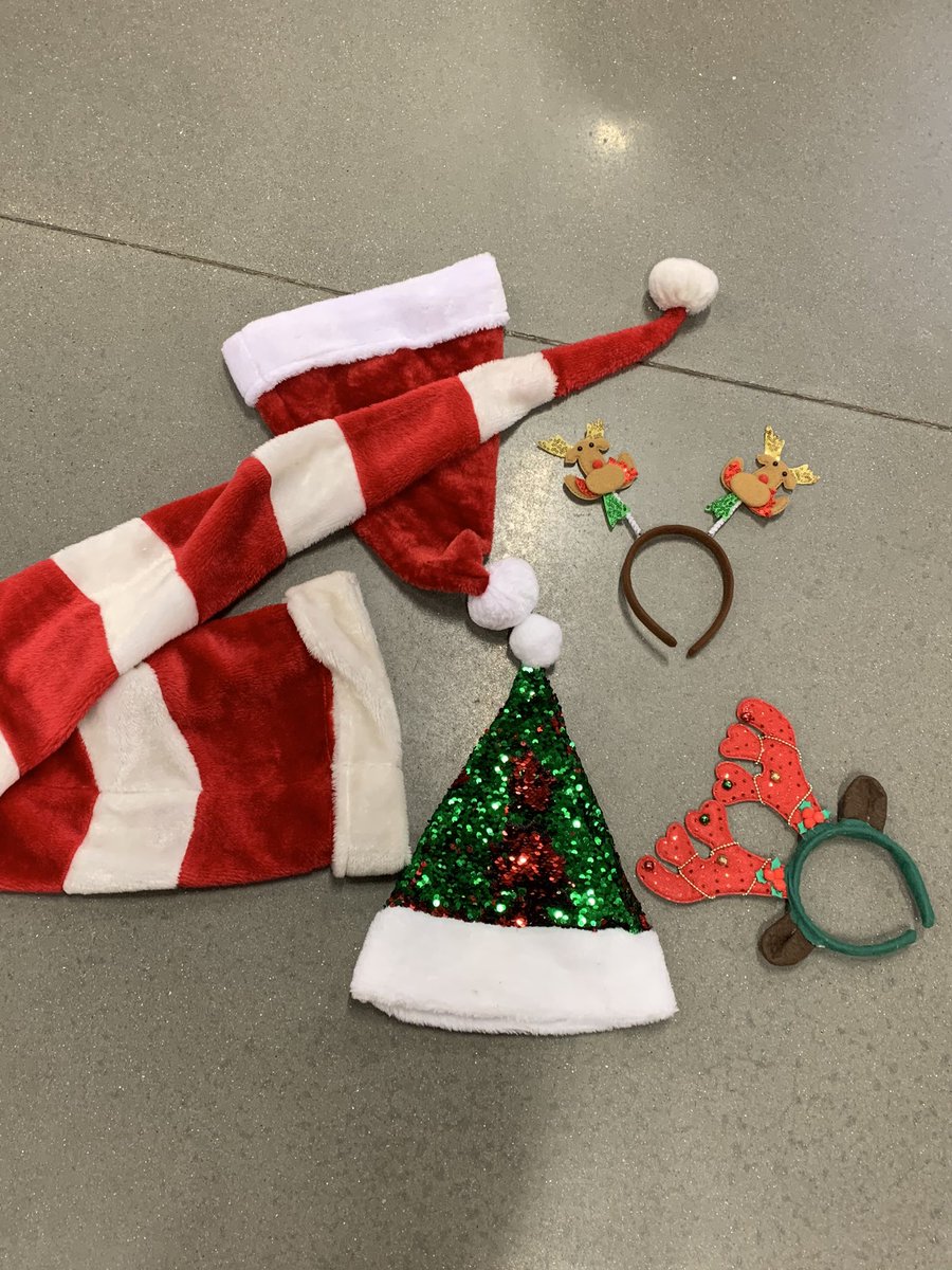 #mwdec2020 #HolidayHats #JustSomeOfTheLakeShoreSpirit #WeGotSpiritYesWeDo #Day2 #TakingOverTheLakeShore <a href="/BrianPKahlYN2/">Brian Kahl</a> <a href="/keri_williams/">Keri Williams</a> <a href="/Kellie32848361/">Kellie</a> <a href="/nate_knowles/">Nate knowles</a> <a href="/45thriller/">Felisha</a> <a href="/_Spears_Ashley/">Ashley Spears</a> @kathyraglin840 <a href="/kimwiechert/">Kimberly Wiechert</a> <a href="/axt638/">Artie Trotter</a> #Celebrate #MaskUp #SocialDistancing