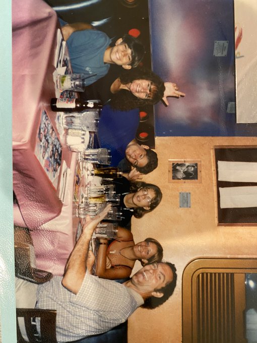 Family pics of how wonderful you always were pops. I miss you so much 😃 Your smile always brightened<a href="/tag/sexycontent"class="tags"><span>#sexycontent</span></a><a href="/tag/apclips"class="tags"><span>#apclips</span></a>