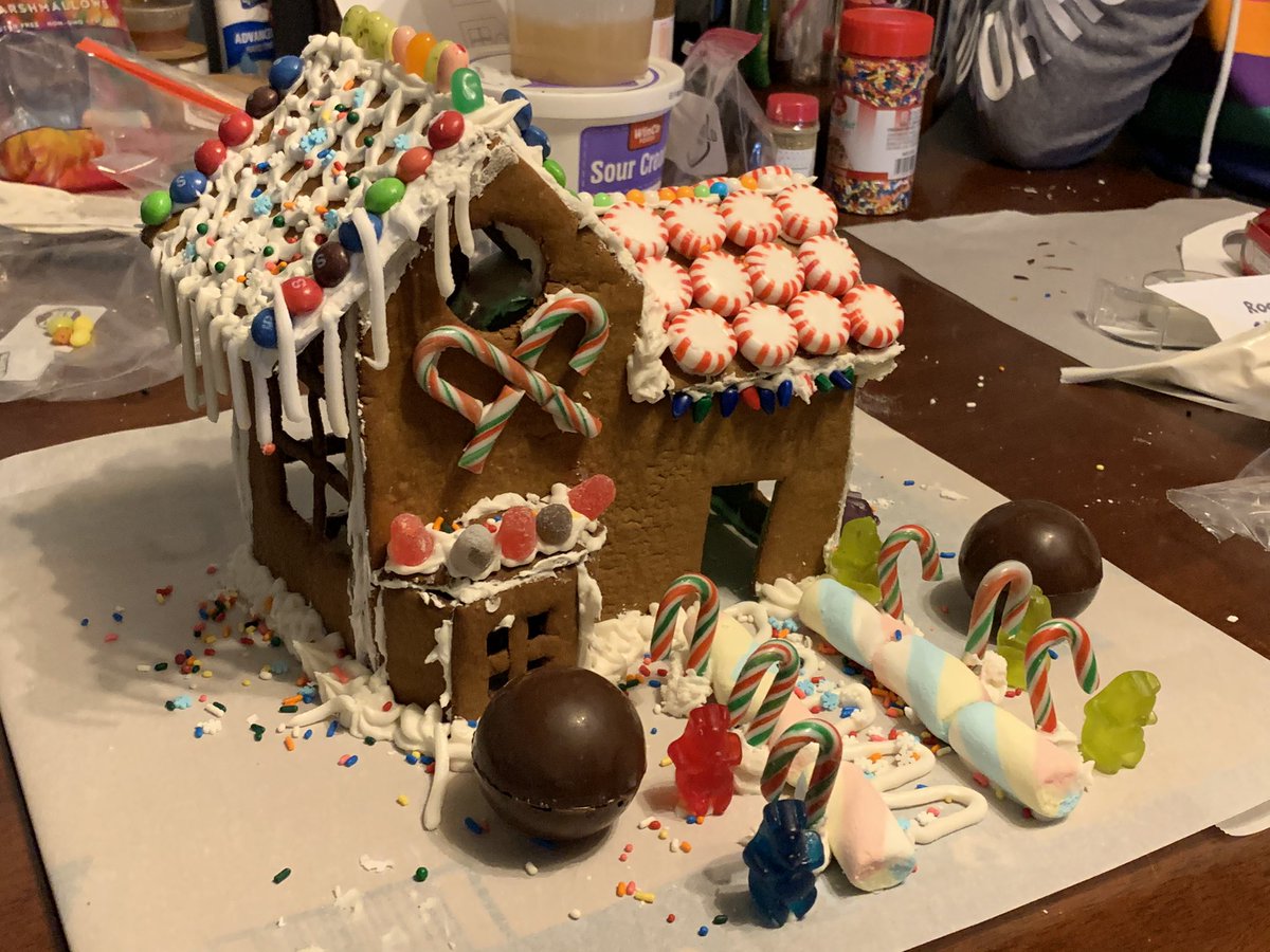 nerdiraven's tweet photo. @nicolebyer We #nailedit we needed an engineer to help us keep it together for decoration and a marshmallow to plug the hole in our roof. https://t.co/A5g9N3rOsg