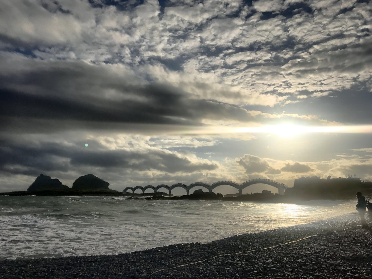 台湾旅行情報ガイド 台北ナビ 台湾初日の出情報 台湾本島で最も早く初日の出が見られる 三仙台 では今年も初日の出イベントを開催します 台東県内のツインルーム宿泊券 4000元相当 がもらえる選考も開催中 T Co Nebxlgoie3 台東 台湾 台湾旅行情報ガイド 台北ナビ 台湾初日の出情報 台湾本島で最も早く初日の出が見られる 三仙台 では今年も初日の出イベントを開催します 台東県内のツインルーム宿泊券 4000元相当 がもらえる選考も開催中 T Co Nebxlgoie3 台東 台湾
