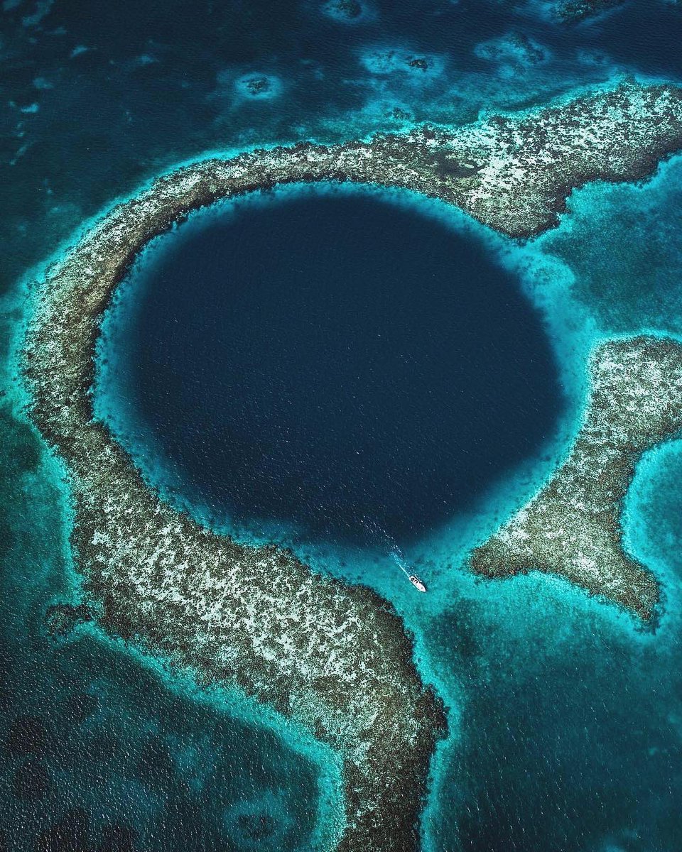 The Great Blue Hole, Belize 💙