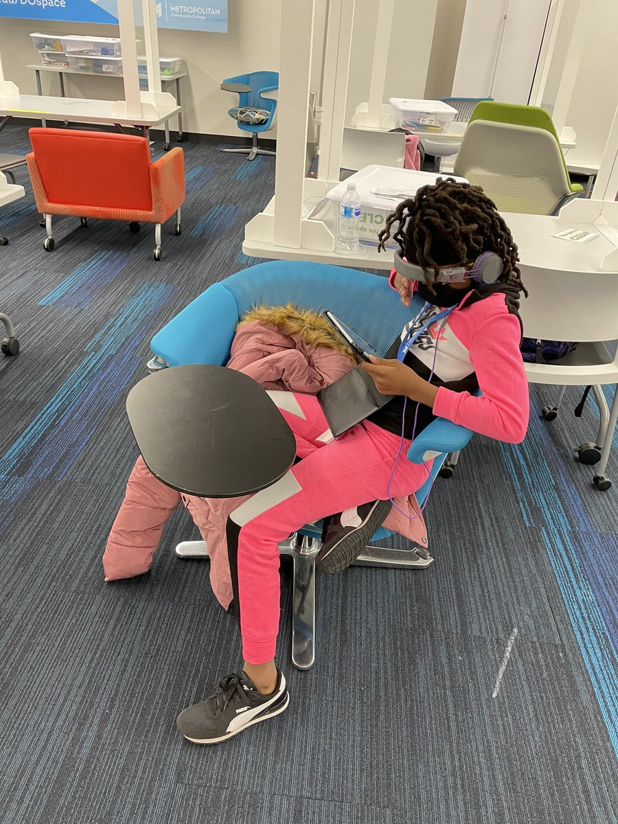 tyler_hottovy's tweet photo. We are so thankful for our community partnerships @Westbrook66. Thanks to Metro Community College and @DoSpaceOmaha our students have a safe place to learn on their non-school days in yellow mode. @Westside66 #BetterTogether #DoSchool https://t.co/vWdC90oQ1L