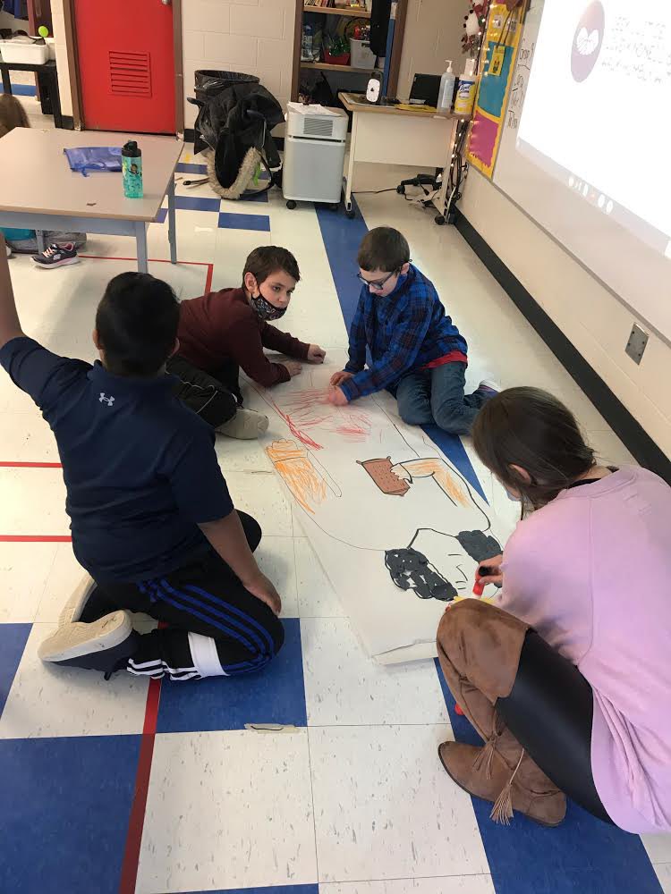 jcurriesclass's tweet photo. Is it even #christmas without the #threewiseman ?! So proud of how hard the ECL students worked on getting #thewalktochristmas ready @StRoseLimaOCSB https://t.co/pNqPrmmXnp