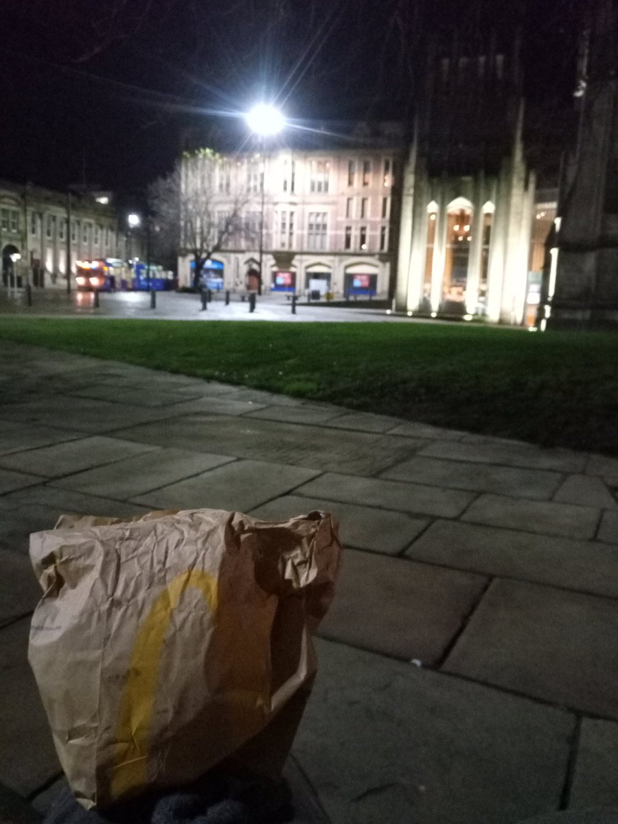 Virtual post-conference city explore - a takeaway sat outside Sheffield cathedral, sadly not quite the same as being in Rio! (I wouldn't have been able to afford attending if it was the latter though, virtual certainly has it's positives) #ICR2020