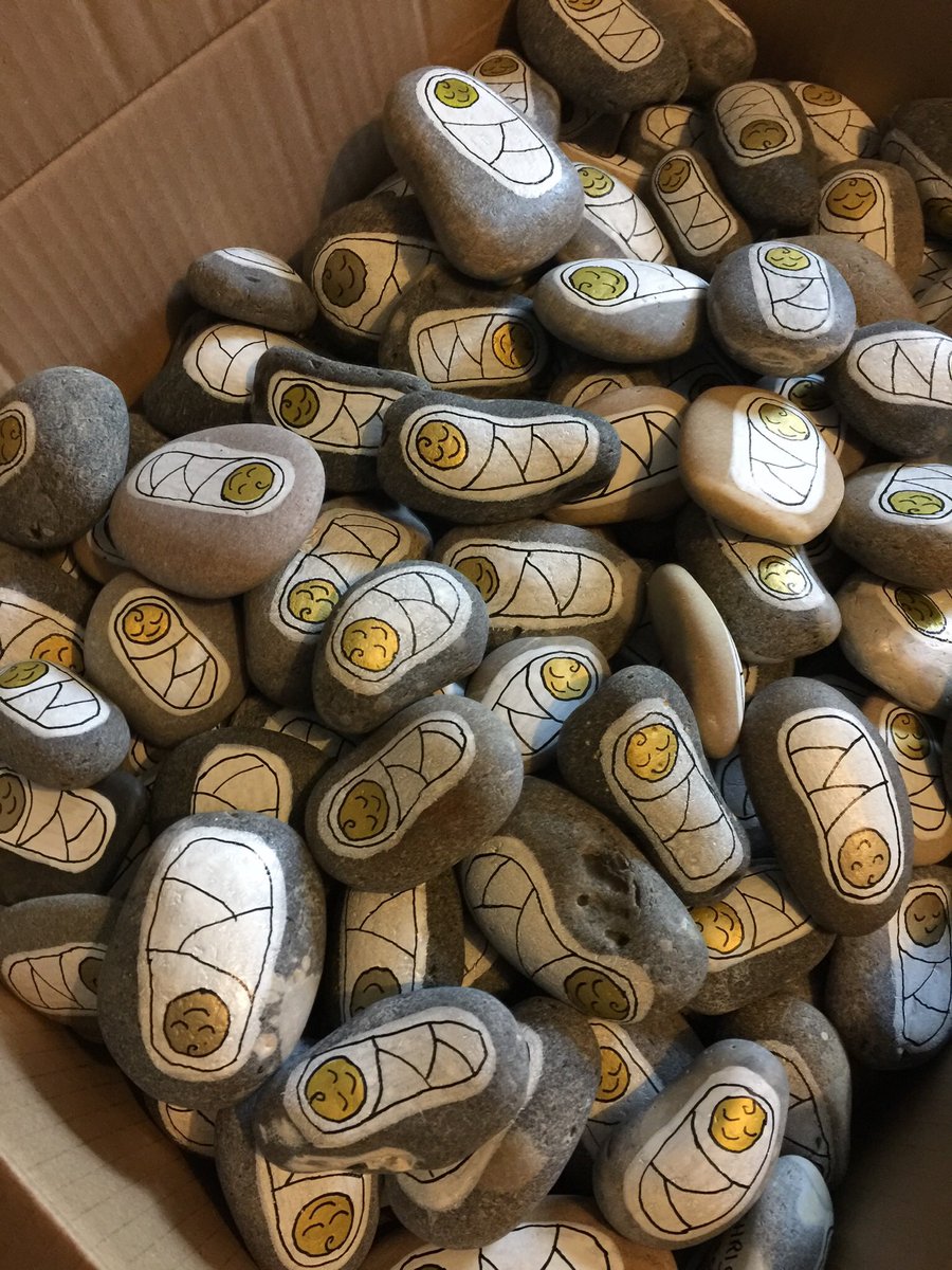 wroxhambenefice's tweet photo. Lots of these out and about in the villages now! If you find one, do rehome him and make some room in the inn this Christmas. Or help him on his way. Furthest report so far is Barrow in Cumbria! https://t.co/L3bLjkUTrE