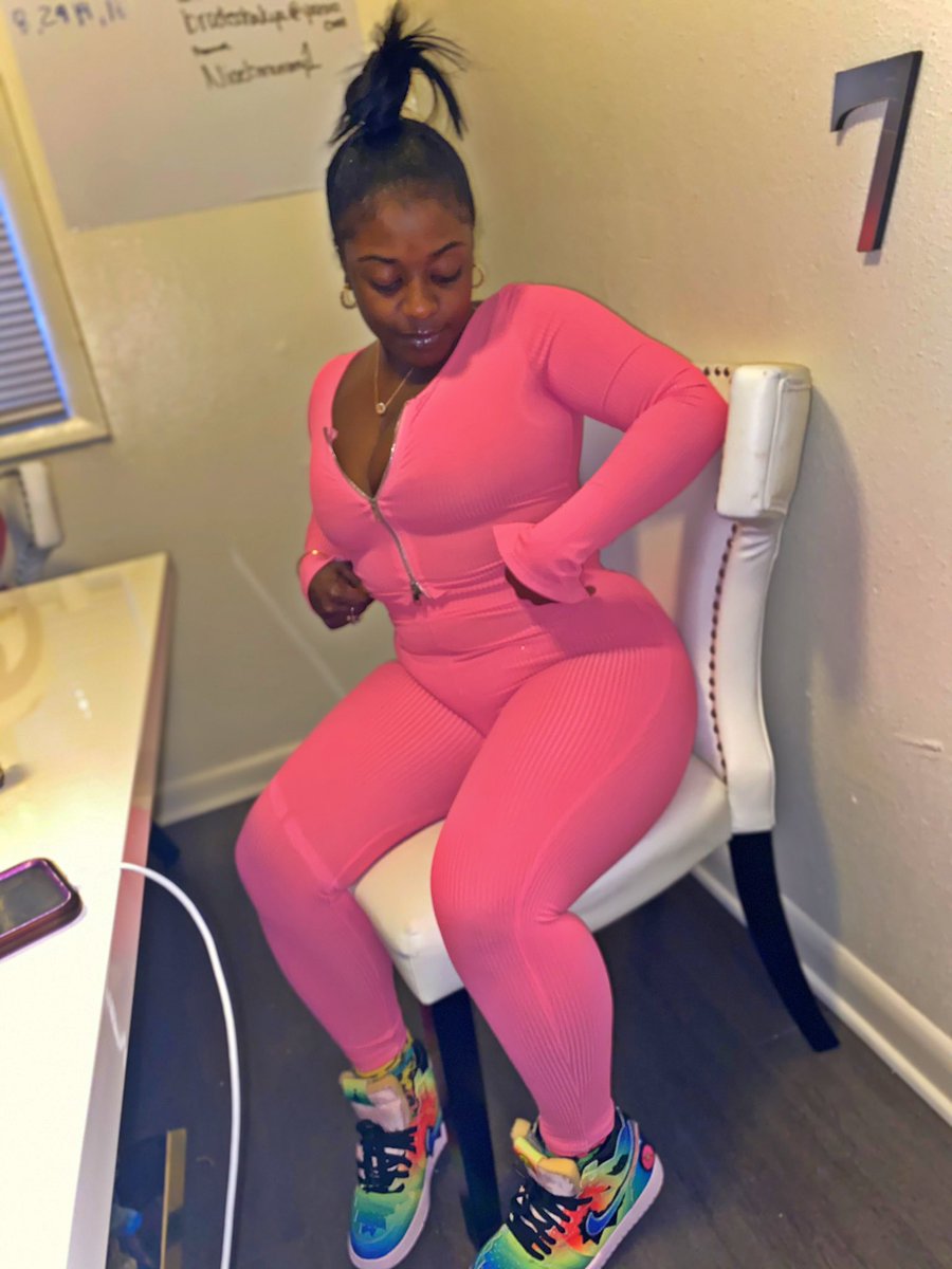 Sexy_LaCocaina's tweet photo. Most humble bitch you know✨💕 #EverythingAuthentic #InRealLife😝 https://t.co/yOjCdcOhtY