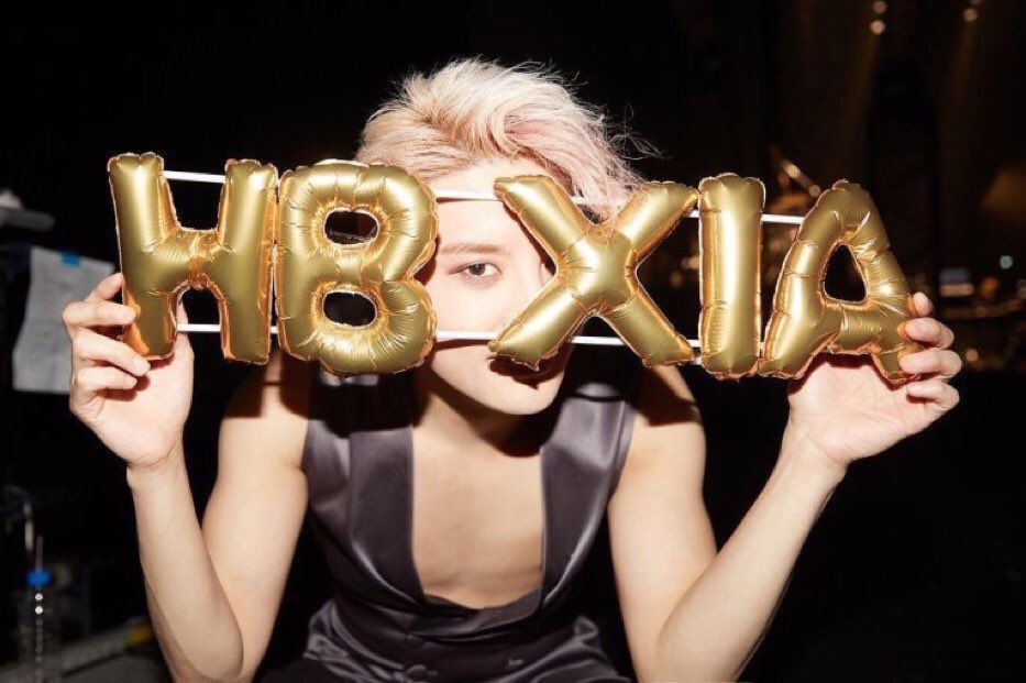 준쨩 생일 축하해💕
#준수야_생일축하해
#Happy35thXIADAY 
전보다는 느리고 서툴지만
멈추지 않고 조금씩 잘 따라가고 있어
날 지칠 수 없게 하는 쟈닌한 소ㅏ람😭