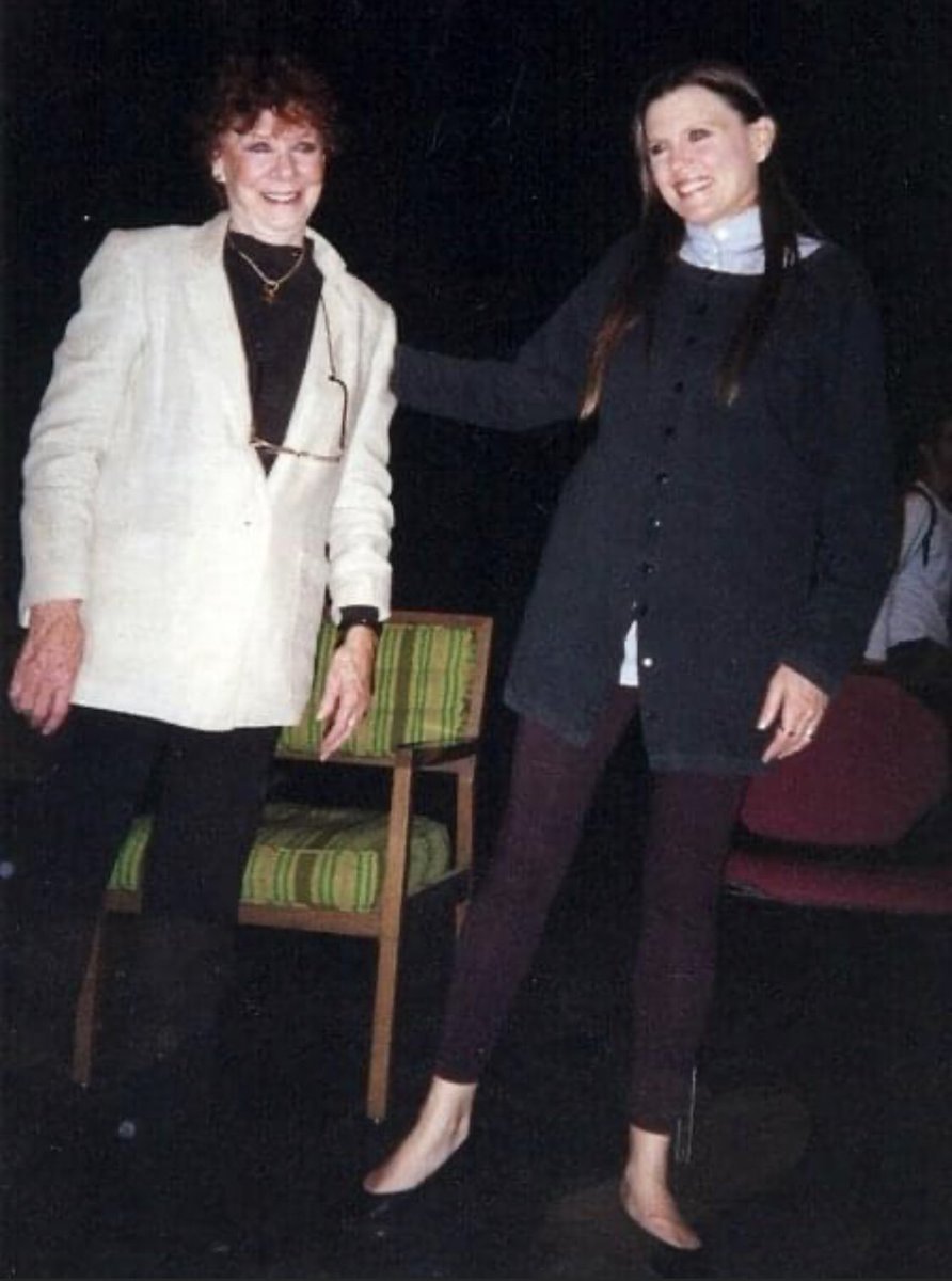 It was enough to hear her iconic voice crackling through my iPhone and know that she really existed, that the mythic star of All That Jazz, Annie, Chicago, Birdie, Charity, Over Here!, Chorus Line & Dancin’ was living her life, going about her day, dialing my number that 1 time.